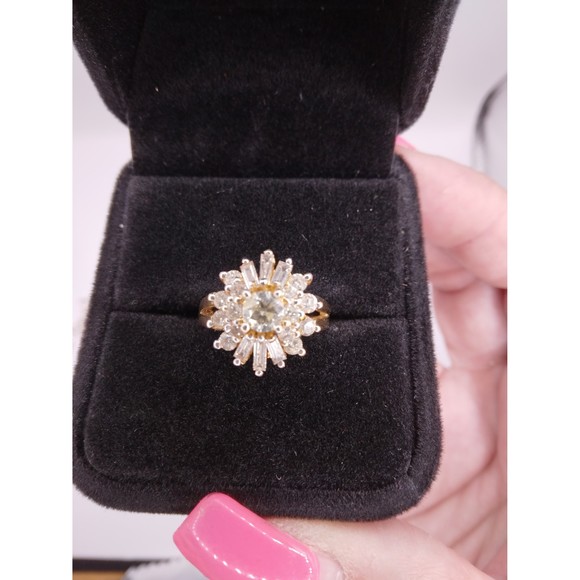 14kt Gold & Diamond Flower set 4.55ct 22.03 Grams - Picture 8 of 10